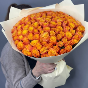 Букет из 101 огненной розы (40 см) в Орехово-Зуево