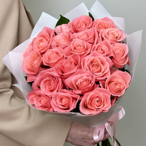 Букет из 21 коралловой розы (60 см) в Орехово-Зуево