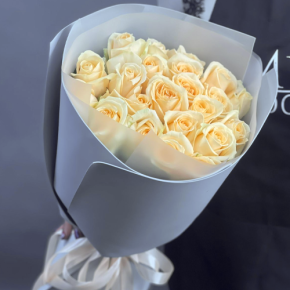 Букет из 25 роз Аваланж (50 см) в Орехово-Зуево