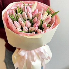 Букет из 35 розовых тюльпанов в Орехово-Зуево