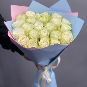 Букет 25 белых роз Кения (50 см) в Орехово-Зуево