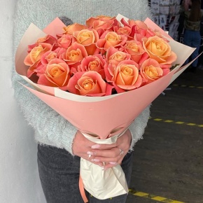 Букет из 21 розы Мисс Пигги ( 50 см ) в Орехово-Зуево