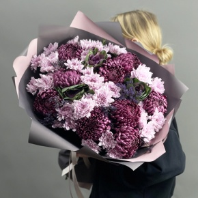 Букет "Виолетта" из хризантем Бигоуди, лимониума, брассики и кустовых хризантем в Орехово-Зуево