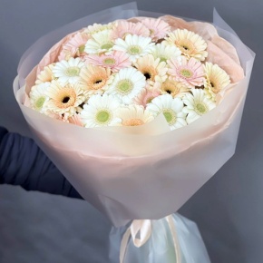 Букет "Гера" из 25 гербер в Орехово-Зуево