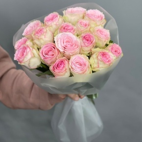 Букет из 17 роз Кения (40 см) в Орехово-Зуево