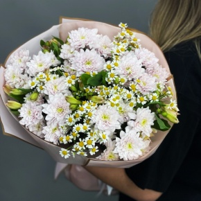 Букет "Сиэтл" из хризантем, альстромерий и ромашек в Орехово-Зуево