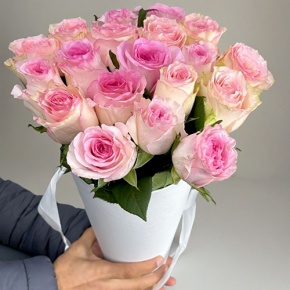 Букет из 21 розы Кения в конусе в Орехово-Зуево