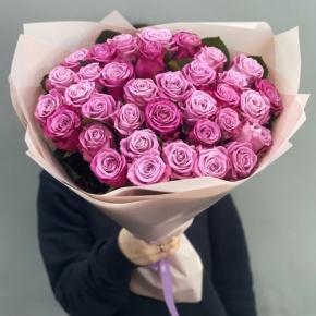 Букет из 51 розы Космик (50 см) в Орехово-Зуево