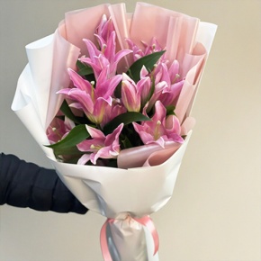 Монобукет из 9 ароматных розовых лилий в Орехово-Зуево