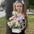 Композиция с георгинами на 1 сентября в белом ящике в Орехово-Зуево Композиция с георгинами на 1 сентября в белом ящике в Орехово-Зуево